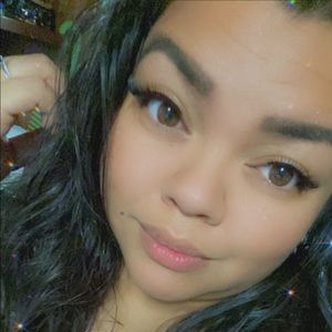 Meet your Posher, Sabrina